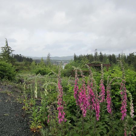 Ecoscape Cabins Hotel Port Hardy Bagian luar foto