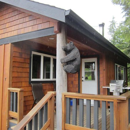 Ecoscape Cabins Hotel Port Hardy Bagian luar foto