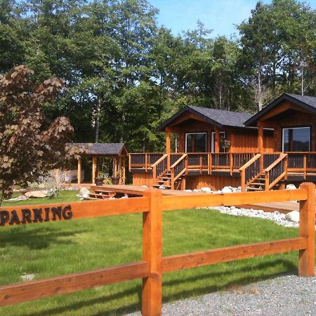 Ecoscape Cabins Hotel Port Hardy Bagian luar foto