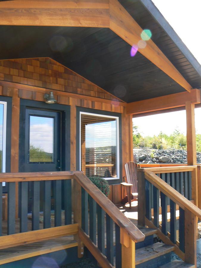 Ecoscape Cabins Hotel Port Hardy Bagian luar foto
