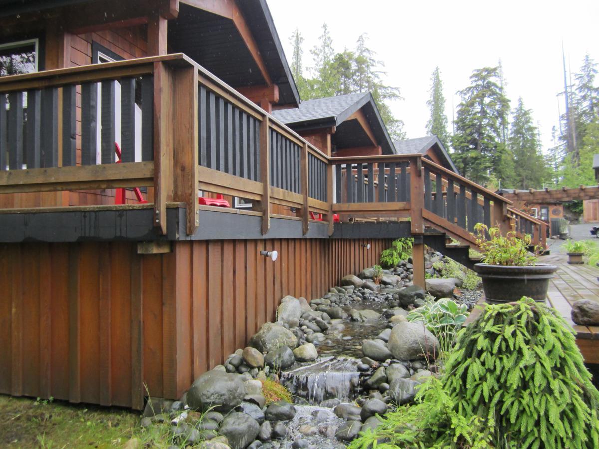 Ecoscape Cabins Hotel Port Hardy Bagian luar foto