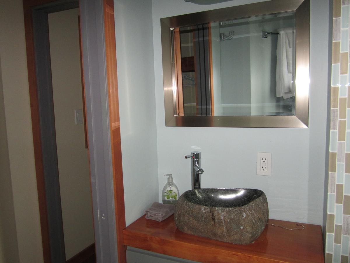Ecoscape Cabins Hotel Port Hardy Bagian luar foto