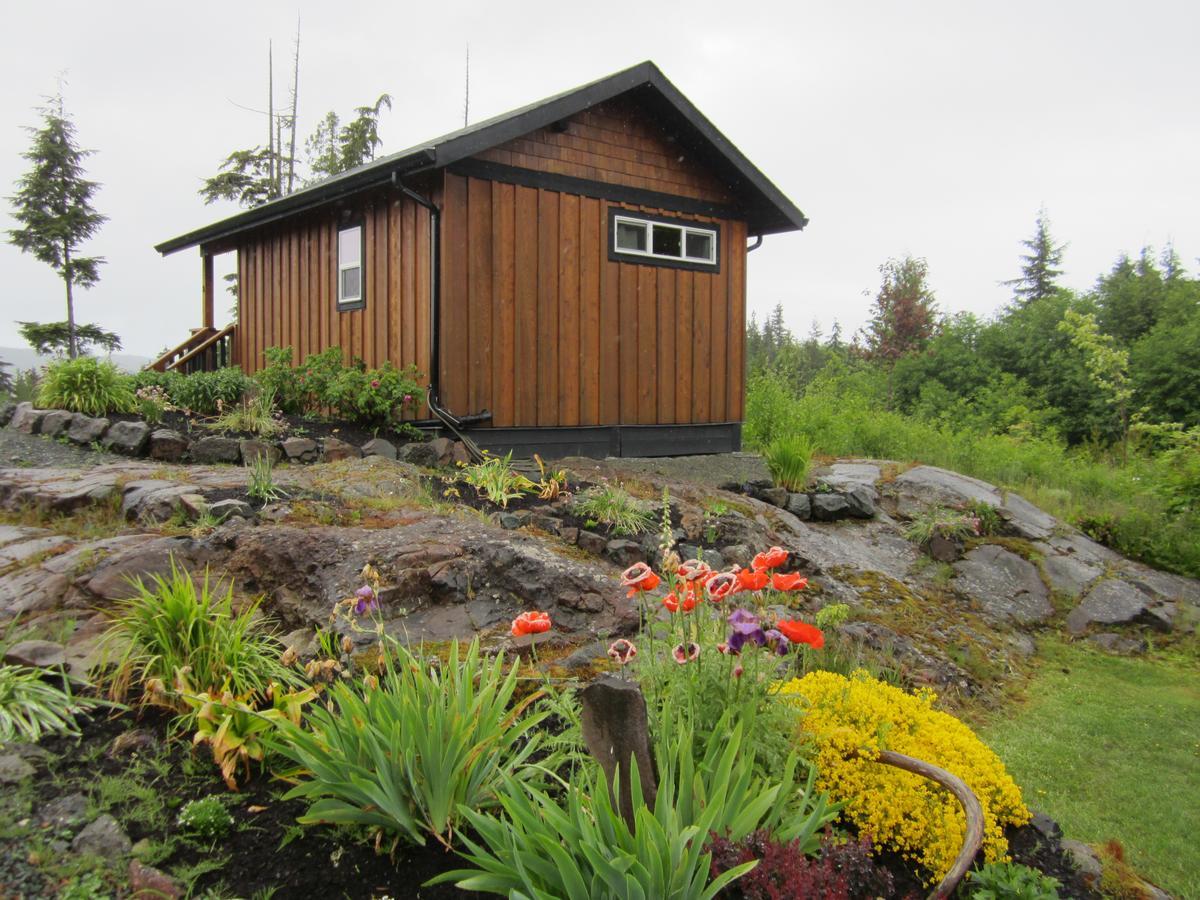 Ecoscape Cabins Hotel Port Hardy Bagian luar foto
